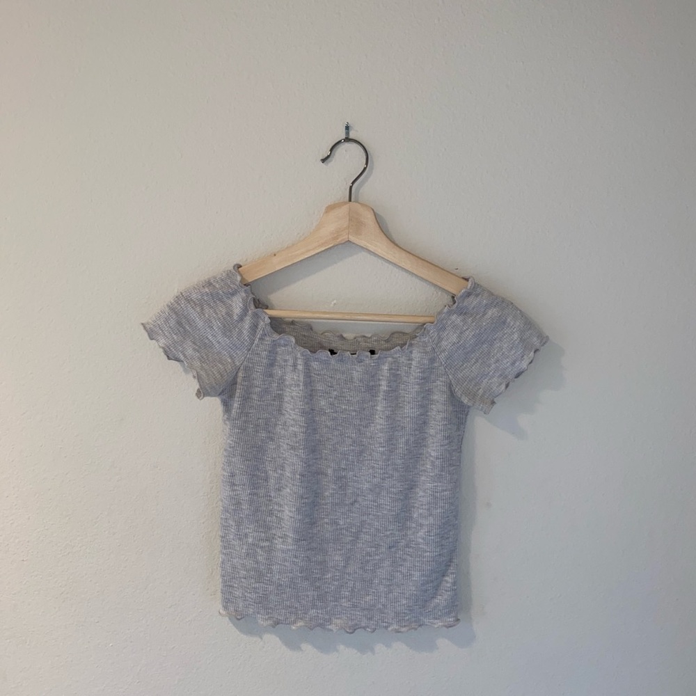 brandy melville gray anya top!